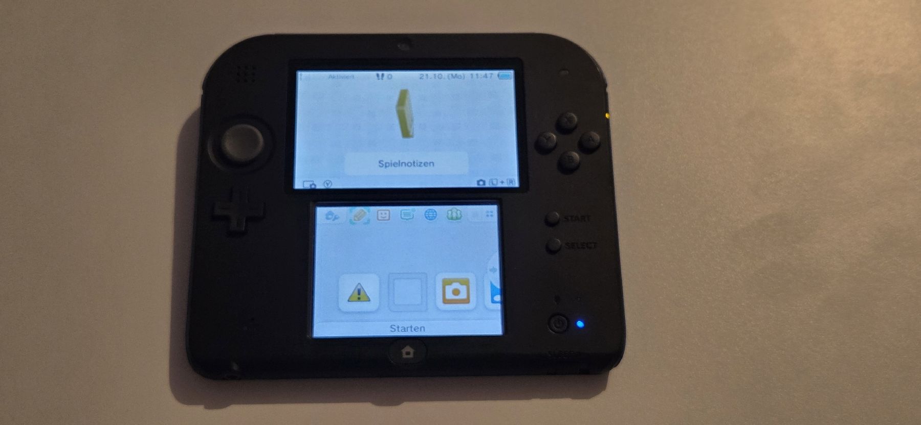 Nintendo Console: Nintendo 2DS Konsole + 5 Spiele + Ladegerät – Usato da Huttwil venduto da ser_gn9l 2