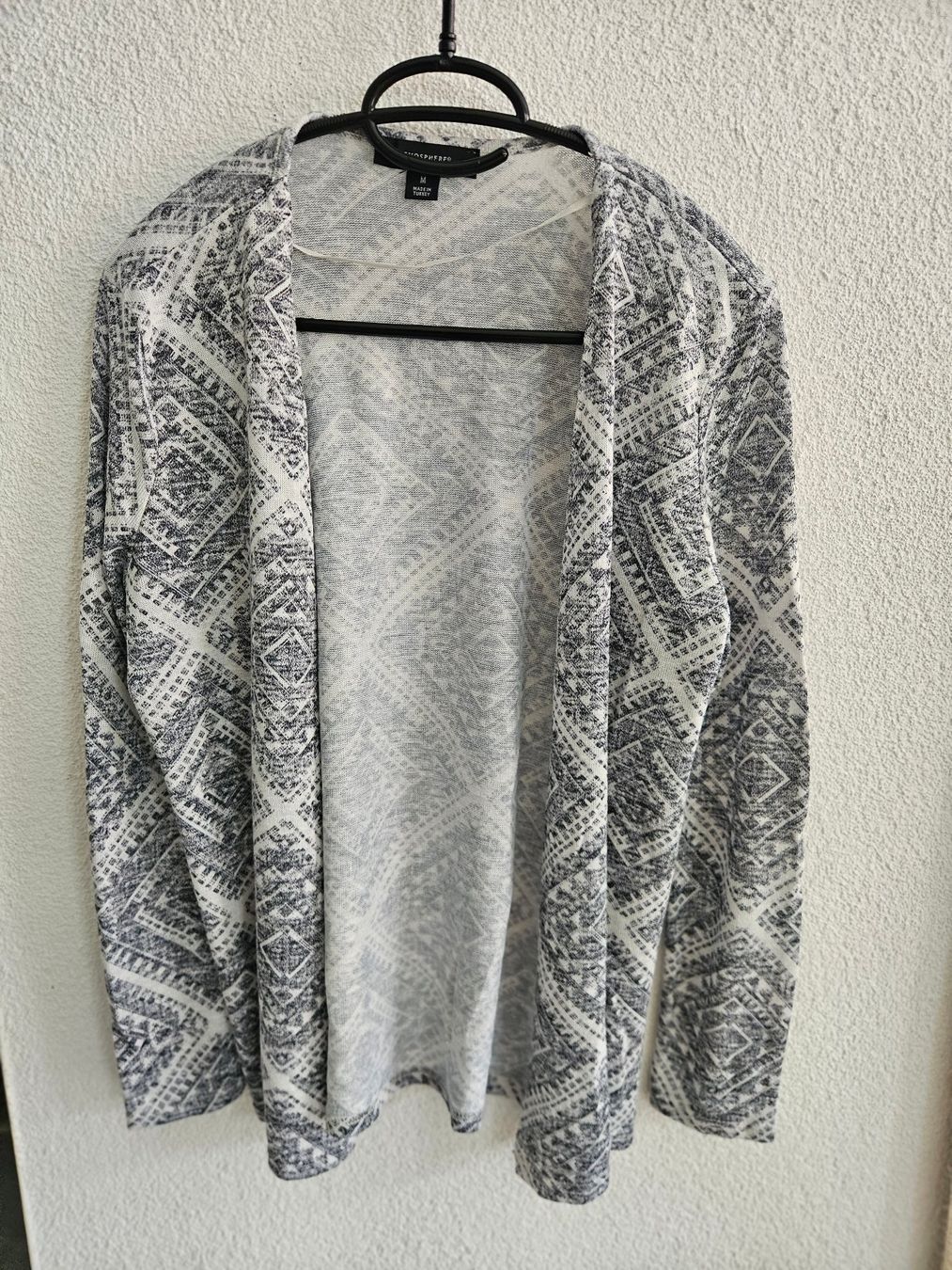 Giacche: Damen Cardigan Atmosphere Grösse M – Usato da Liestal venduto da corneb