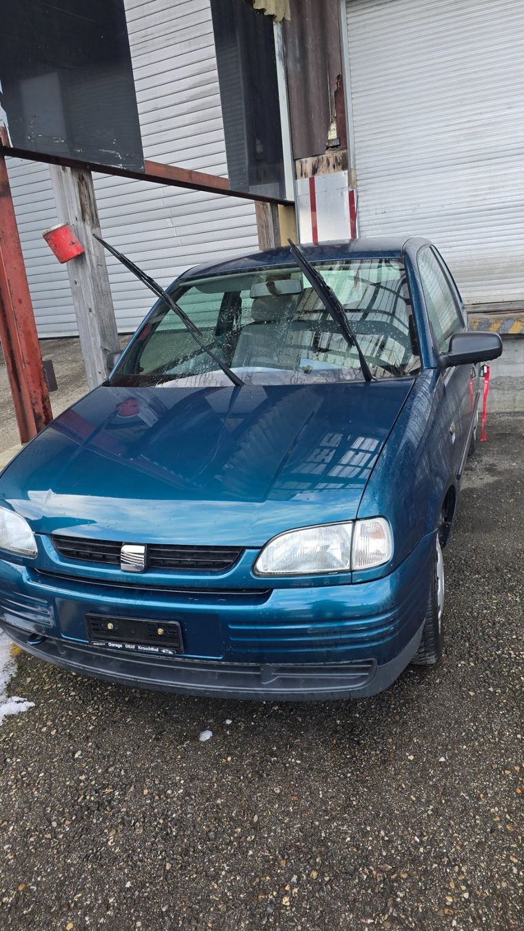 Seat Automobili: Seat Arosa 1.4, Automat – Usato da Bäriswil BE venduto da aki_77w9