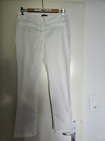Pantalon blanc d'été, taille 40, parfait pour le soleil!