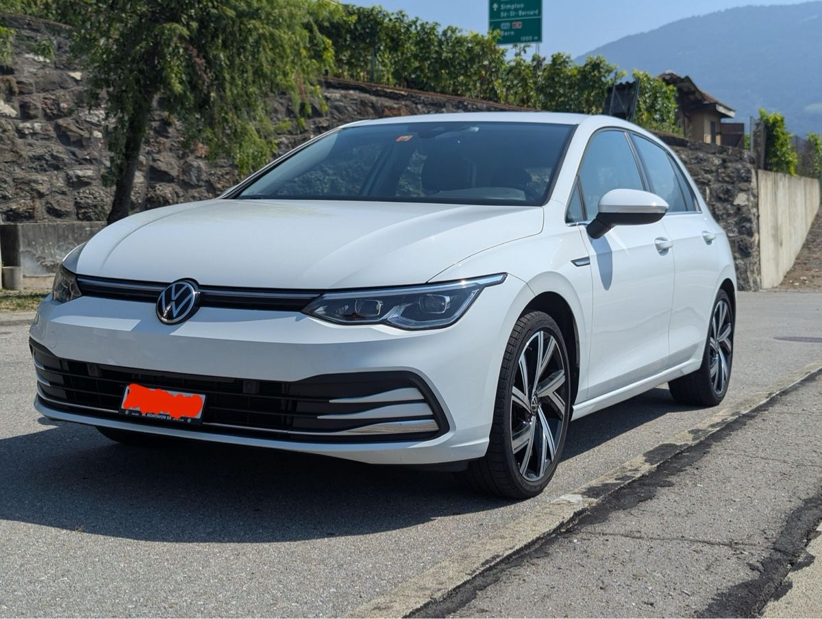 VW Automobili: Golf 8 150cv eTSI Style – Usato da Vevey venduto da ttdussart 6