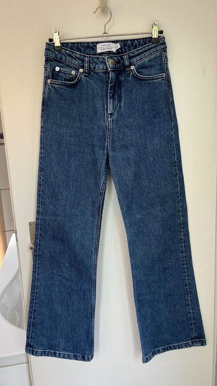 Other Stories Jeans: Straight Jeans &Other Stories – Gebraucht aus Küsnacht ZH von Floor1an