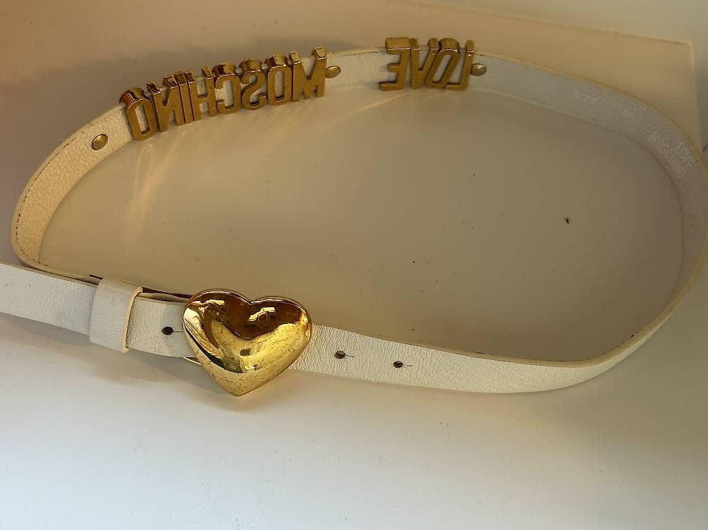 Cinture: Cintura Moschino vintage  – Usato da Cugnasco venduto da dilan1 1
