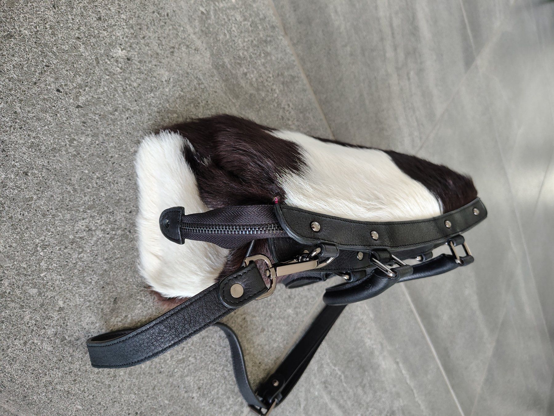 Borse da donna: Kuhfelltasche wie neu von correct – Nuovo (secondo la descrizione) da Gelterfingen venduto da biete123 3