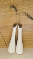 2 Vasen Bel Mondo weiss Keramik gebraucht 31 x 7.5 cm