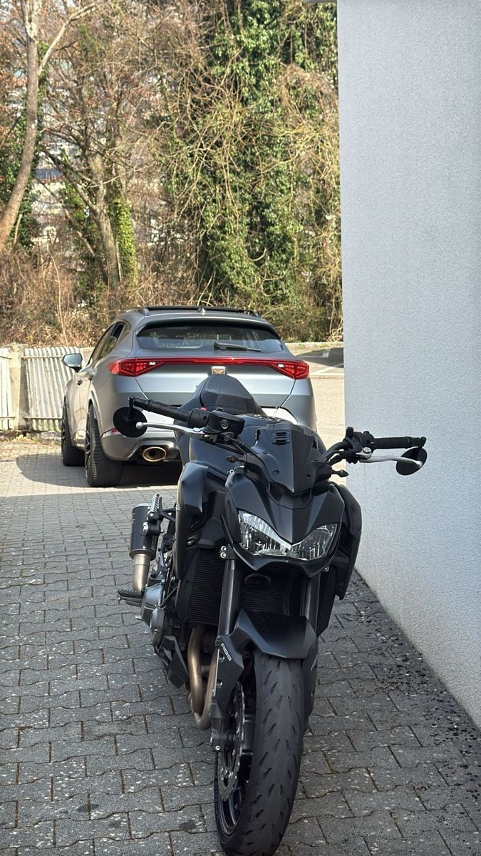 Kawasaki Strada: Kawasaki Z900 – Usato da Turgi venduto da sur_56cf 2
