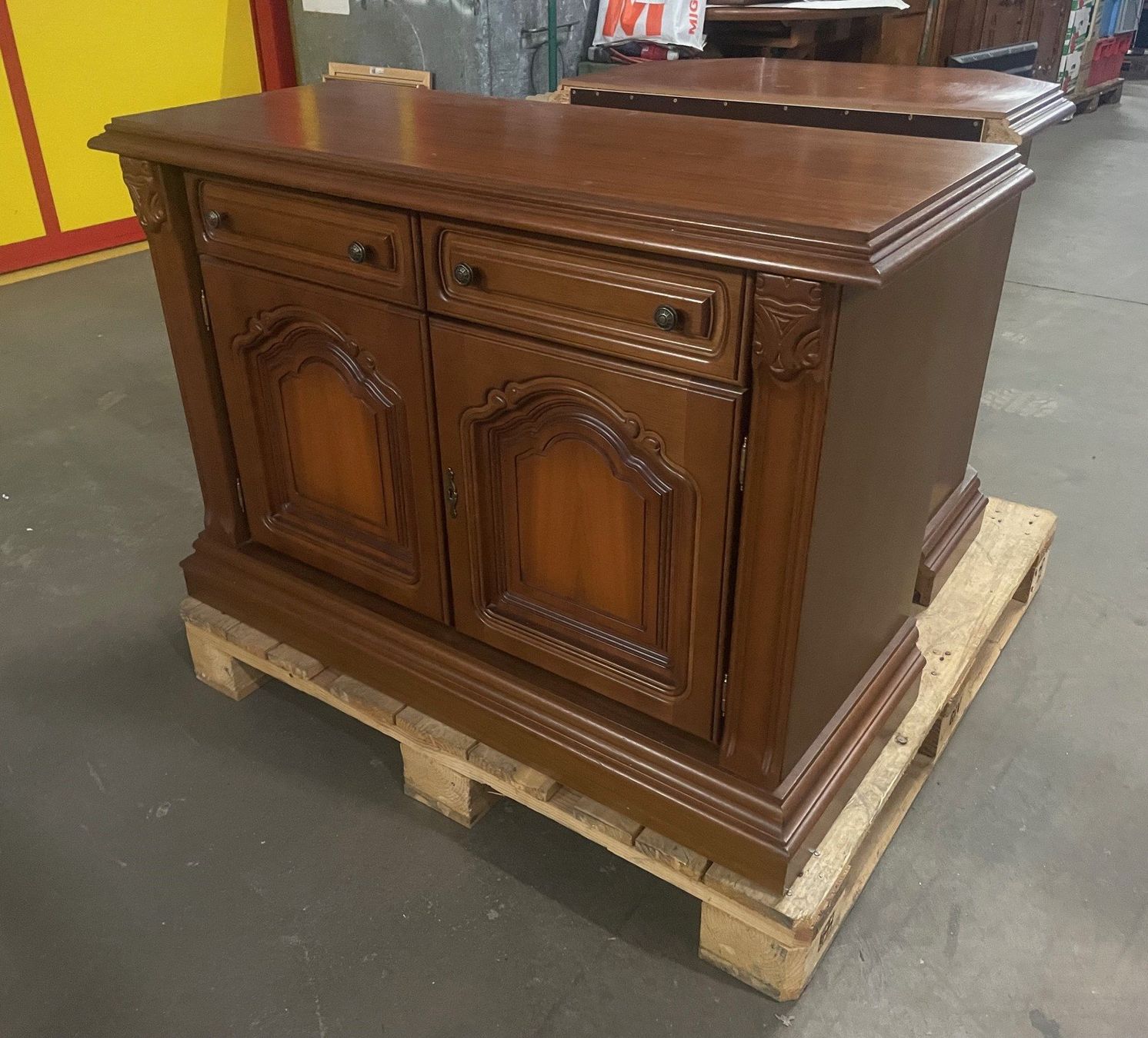 Büffets: Buffet avec commode et meuble TV – Gebraucht aus Satigny von rob_6zj8 4