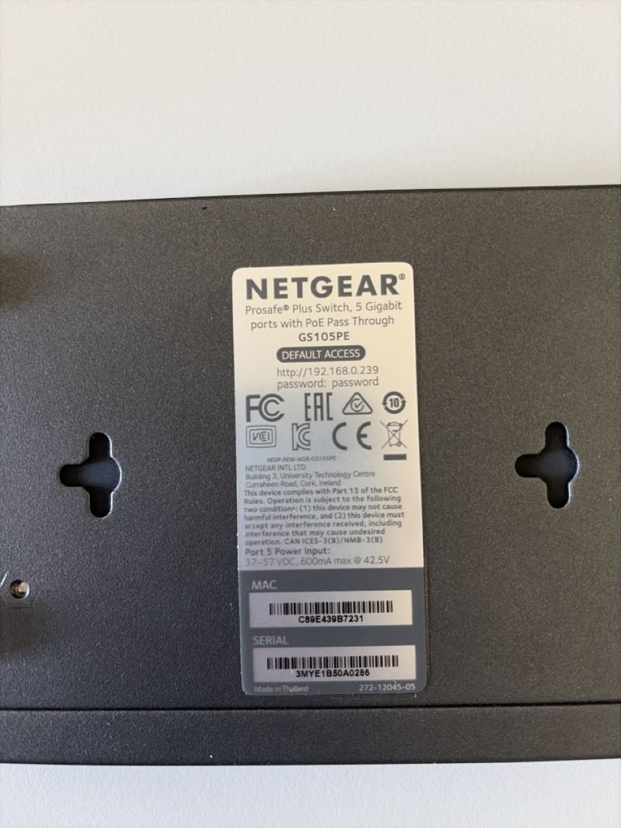 Netgear Hubs & Switches: Netgear Plus Switch GS105PE 5-Port gebraucht – Neuf (Voir description) à Cartigny par mike1967 2