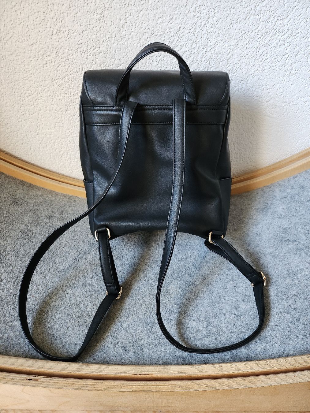 Anna Field Zaini: Anna Field Tagesrucksack - black – Nuovo (secondo la descrizione) da Rieden AG venduto da lemonlyn 1