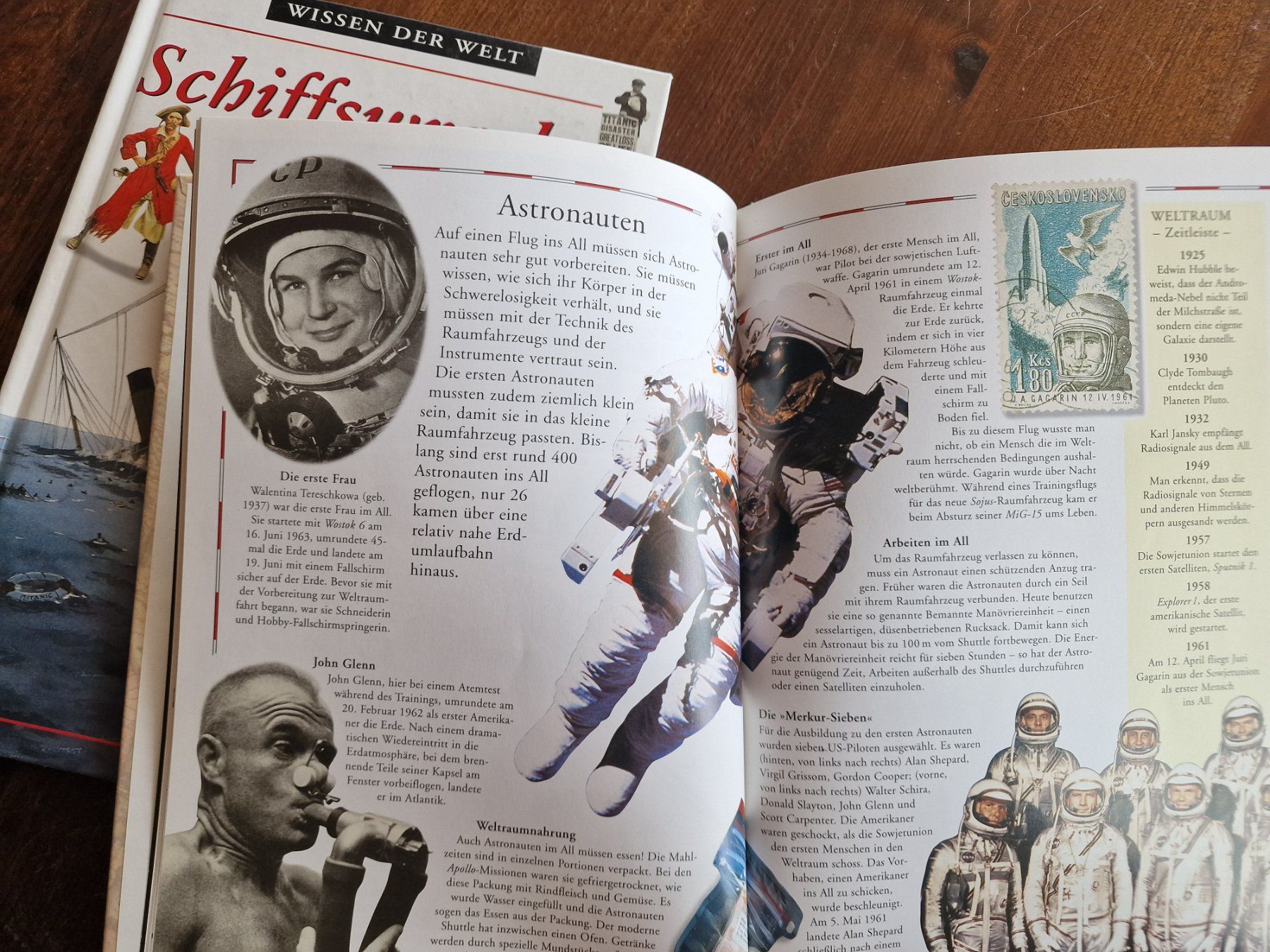 Libri: Der Weltraum   &   Schiffswracks – Usato da Röthenbach i. E. venduto da Heureka5 7