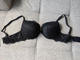 Black Lace Push-up Bra Set - Size 85C - Perfect for Summer!