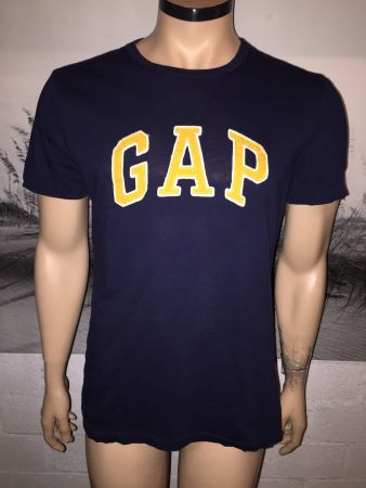 T-Shirt GAP    Taille / Grosse S