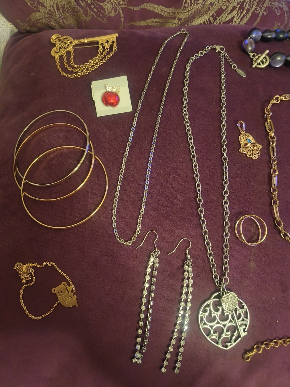 Altri gioielli: lot bijoux diverses  – Usato da Pampigny venduto da Nathbn 2