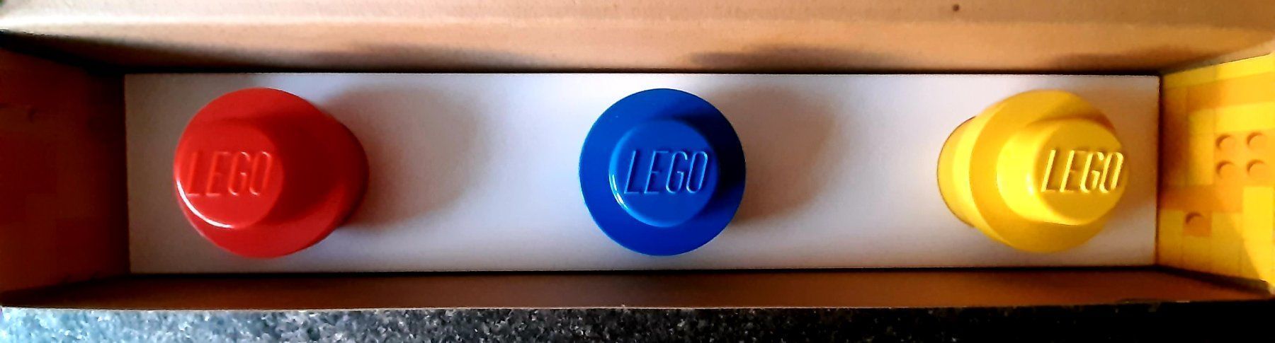 Lego Kit di costruzioni: Étagère murale  LEGO – Nuovo e nell'imballaggio originale da Montet (Glâne) venduto da KOADA 2
