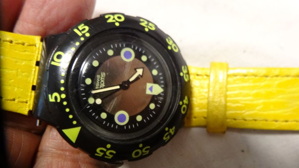 Swatch Montres: S.WATCH  HERREN UHR.QUARTZ.SWISS MADE.LÄÜFT – D'occasion à zürich par ahmad01 8