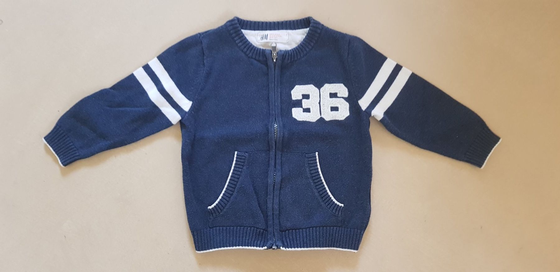 H&M Giacche & Cappotti: Strickjacke blau, Gr. 92 – Usato da Dietikon venduto da grafad