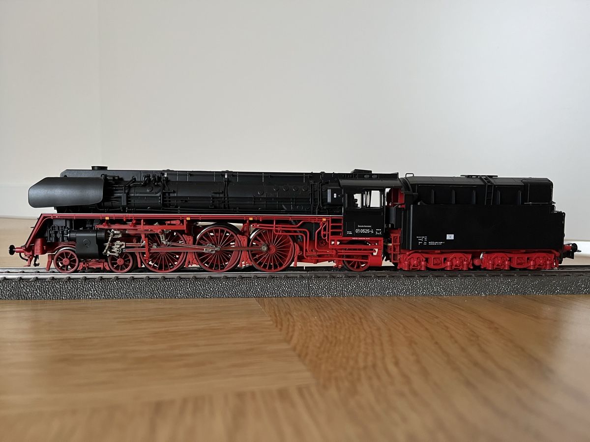 Roco Modellini di ferrovie: DR BR 01 Roco AC/Sound – Usato da Basel venduto da Re620_11627 1