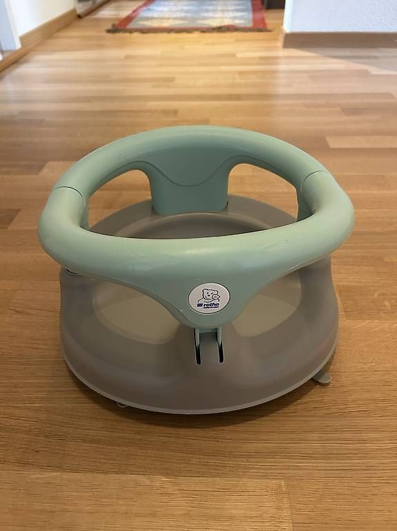 Hocker: Rotho Badesitz – Gebraucht aus Zürich von Nicacola87