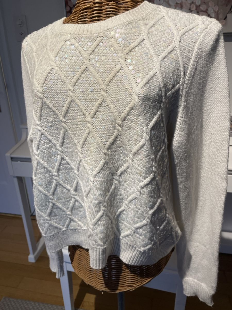 H&M Maglioni & Felpe: Strickpullover mit Pailletten, H&M, M – Usato da Solothurn venduto da Bobesch08 2