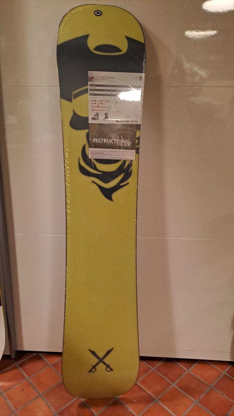 Nidecker Board: NEU! Nidecker Snowboard 139cm – Nuovo e nell'imballaggio originale da Oberrieden venduto da Raja011 1