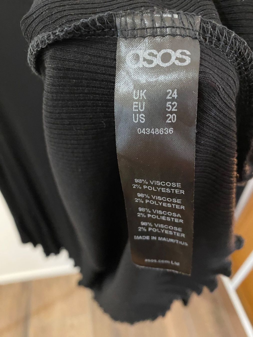 Asos Maglioni & Felpe: Asos Oberteil langarm schwarz Gr. 52 – Usato da Pratteln venduto da a23_j2gs 8