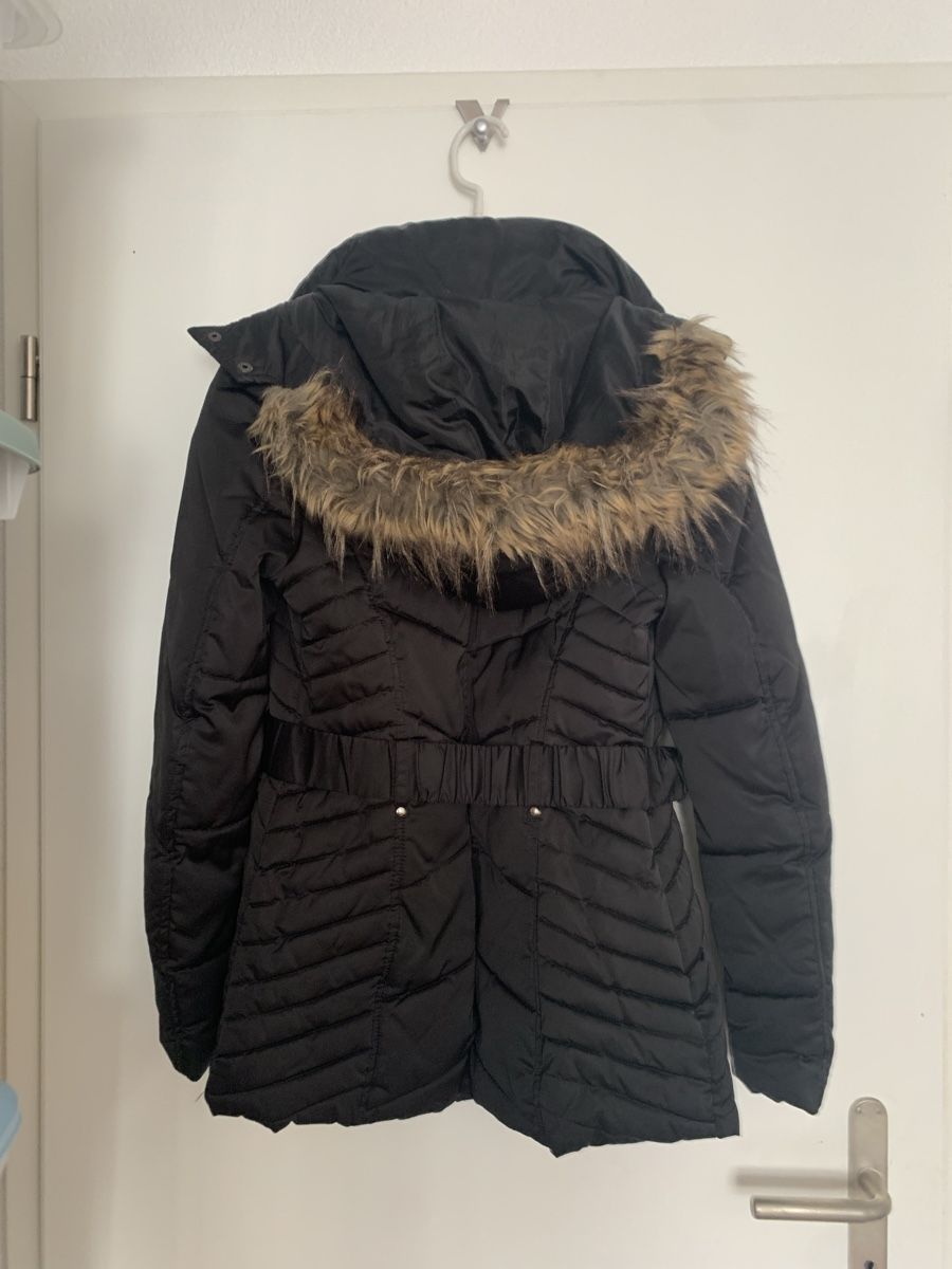 Vestes: Winterjacke Grösse S – D'occasion à Bettlach par valishop 1