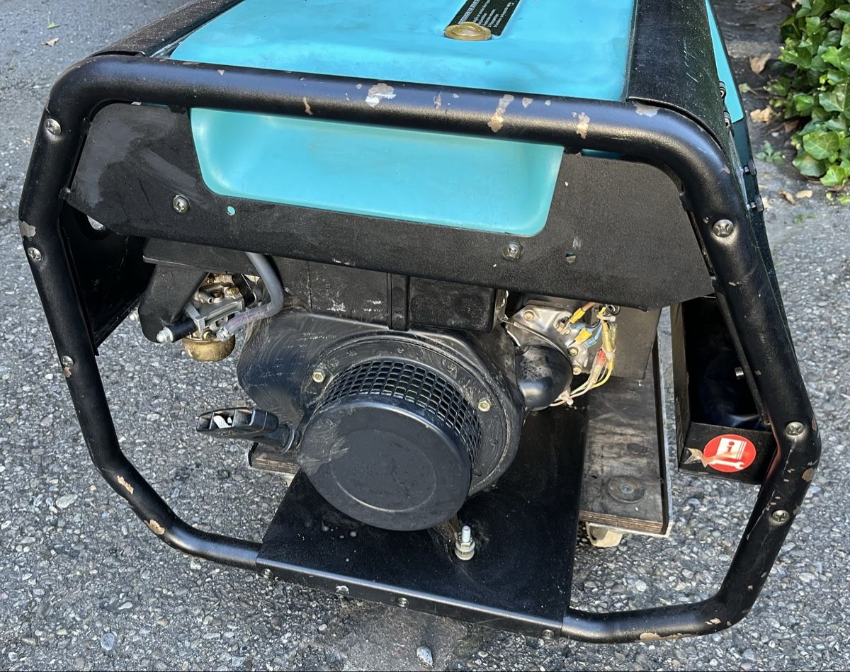 Bosch Générateurs de courant: Stromgenerator BOSCH G 2400 SPE 230V – D'occasion à Adlikon b. Regensdorf par Teo19 1