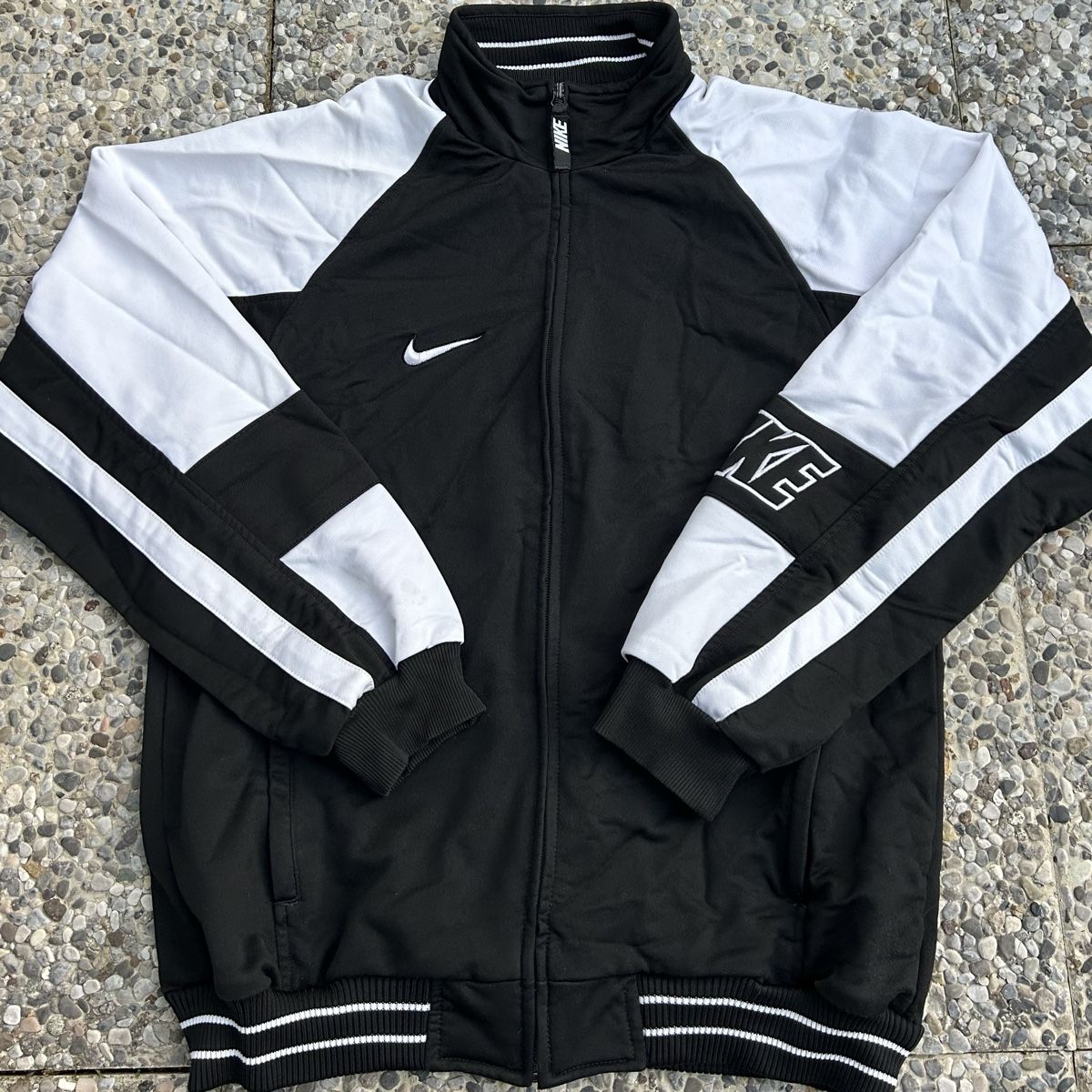 Nike Jacken: Vintage Nike Track Jacket – Gebraucht aus brent von fksapes 1