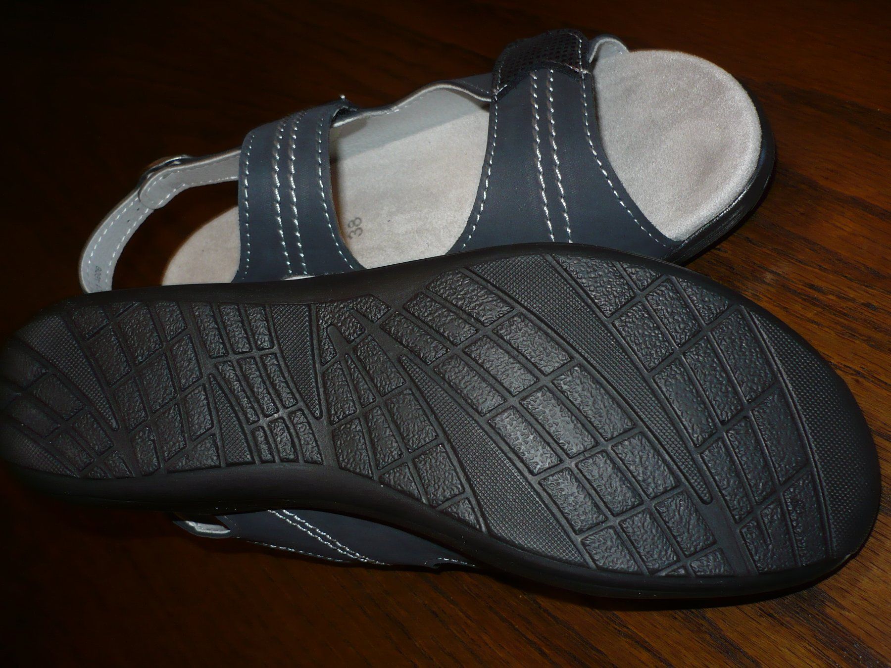 Damenschuhe: schöne MEDICUS Sandalen Gr. 38 neu – Neu (gemäss Beschreibung) aus Merzligen von Marthe22 6