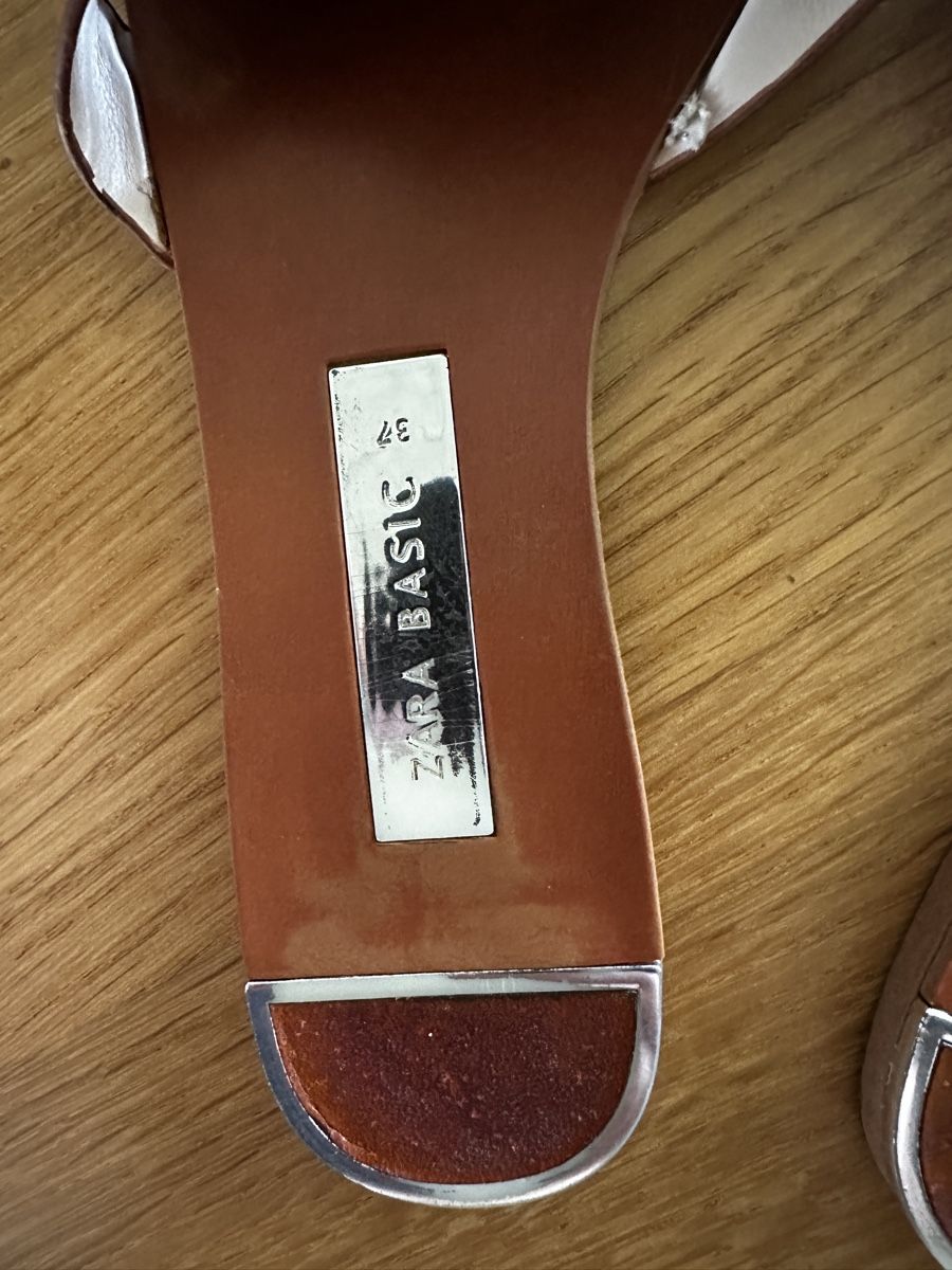 Zara Scarpe da donna: Mules aus Leder  Zara Grösse 37 – Usato da Bern venduto da Tana31 3