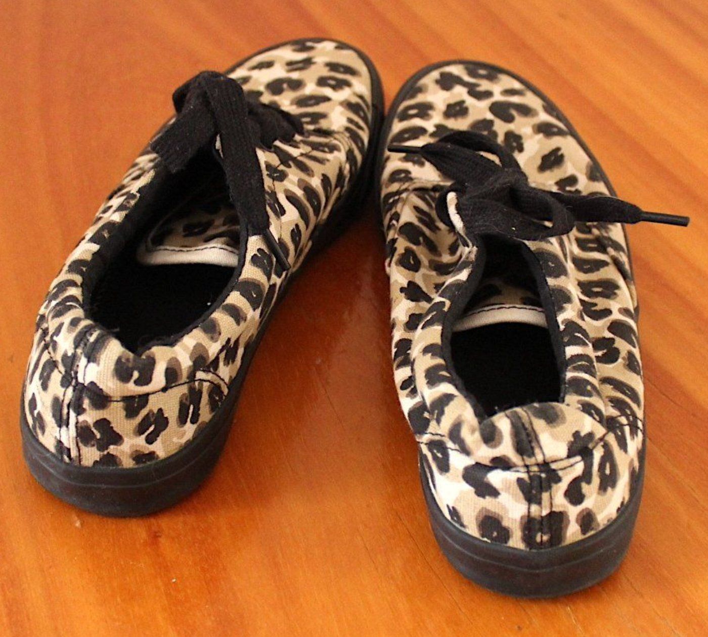 Damenschuhe: Sommer Damenschuhe Leopardenmuster Gr.38 – Gebraucht aus Locarno von madame-tus-sauds 3