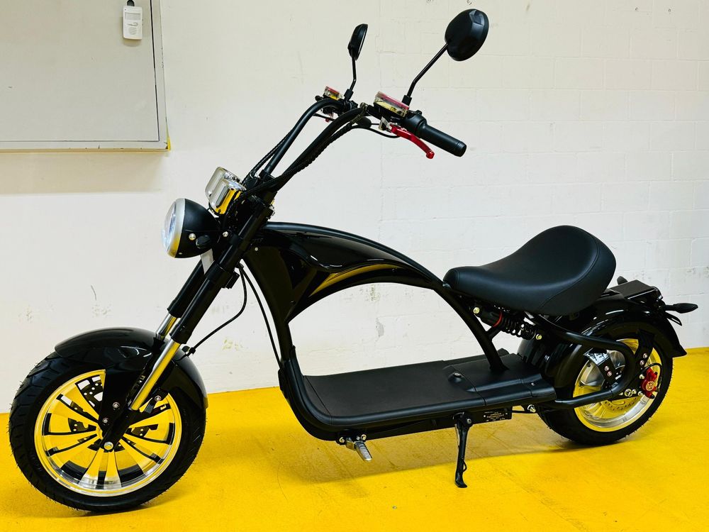 Elektro E-Scooter SCHWARZ 500W | NEU Kaufen Ricardo in Chopper auf 20km/h 60V30Ah