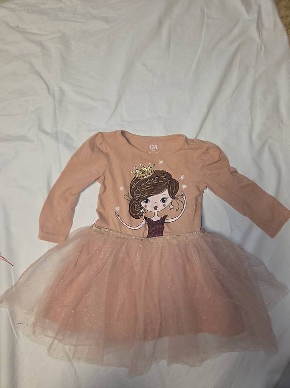 Robes: Kleid – D'occasion à Basel par bb9_xh2f 1
