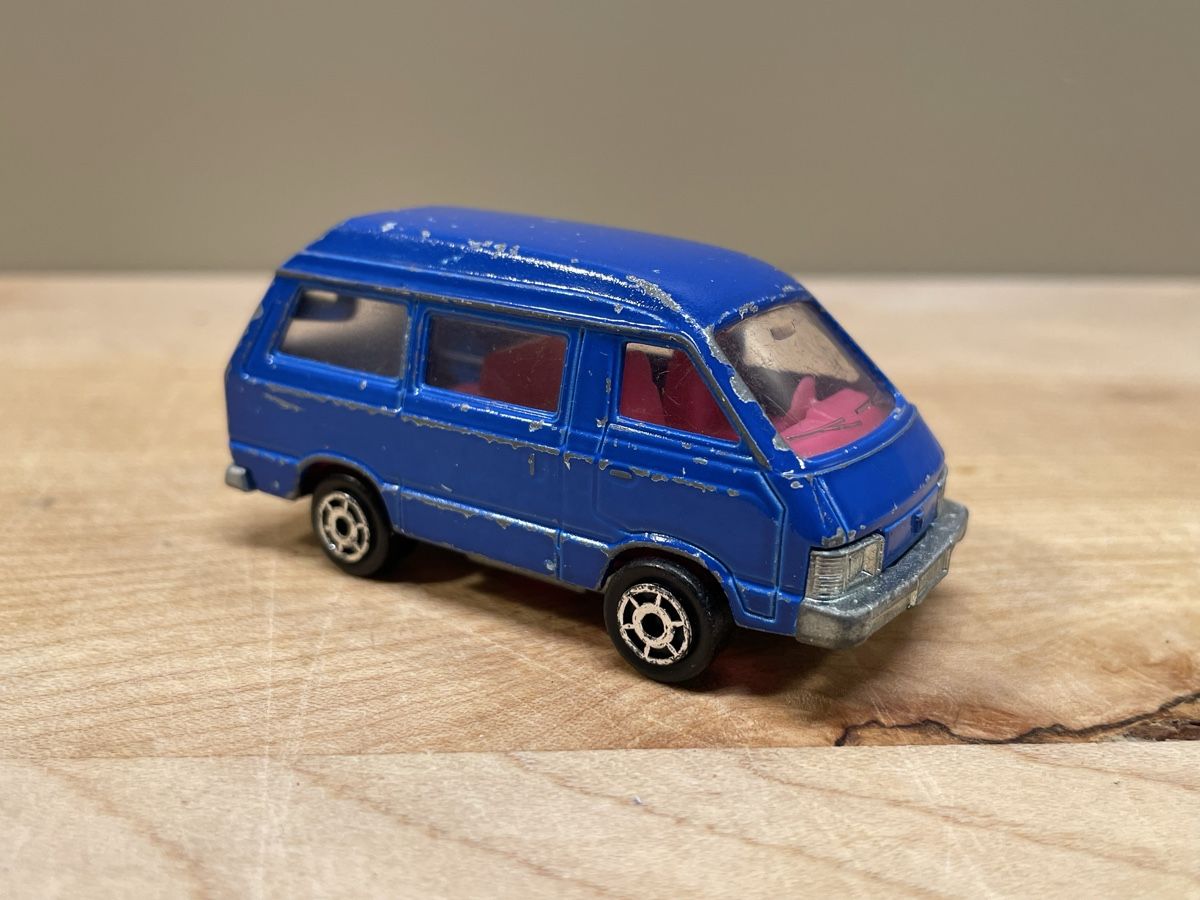 Majorette Modellini d'auto: Majorette Toyota Lite-Ace – Usato da Frauenfeld venduto da Challenger77 1