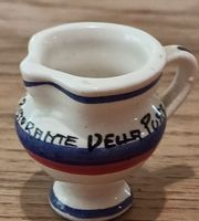 Kannenform Keramik mit Aufschrift guter Zustand
