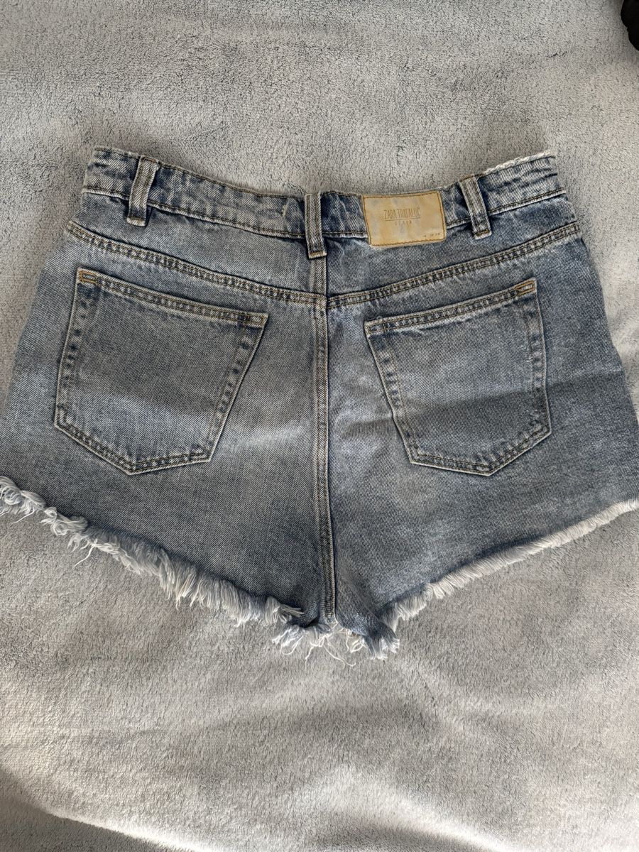 Zara Pantaloni: Zara Hotpants Gr. 38 – Usato da Wil SG venduto da xrnvani 2