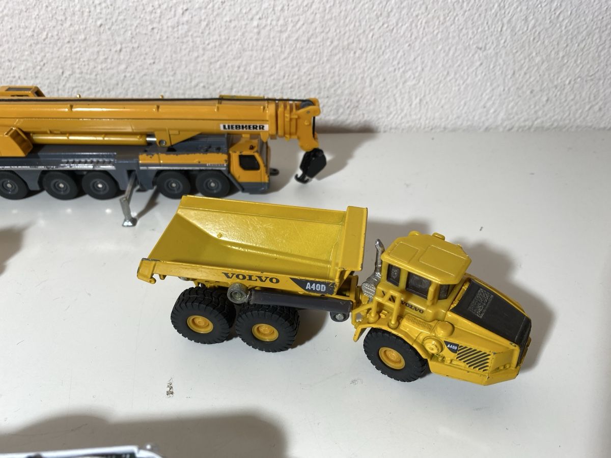 Siku Kit di modellismo & Modellini statici: Siku Baufahrzeuge & Schiff – Usato da Winterthur venduto da ben_9vxx 1