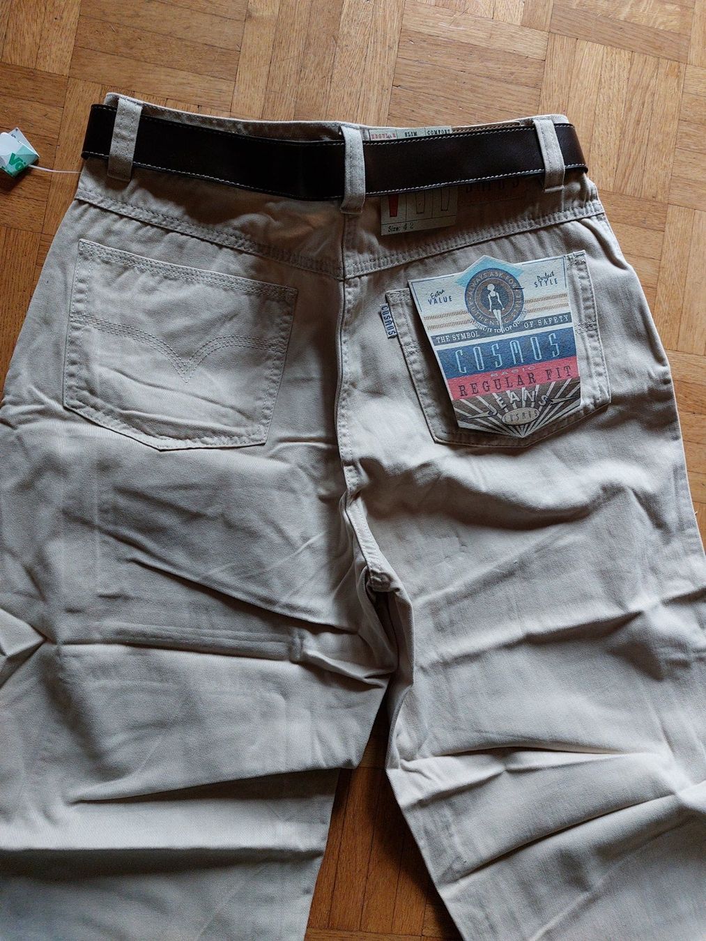 Jeans: neue Jeans / Hose, Grösse 42, sandfarben – Nuovo (secondo la descrizione) da Escholzmatt venduto da Stern777 2