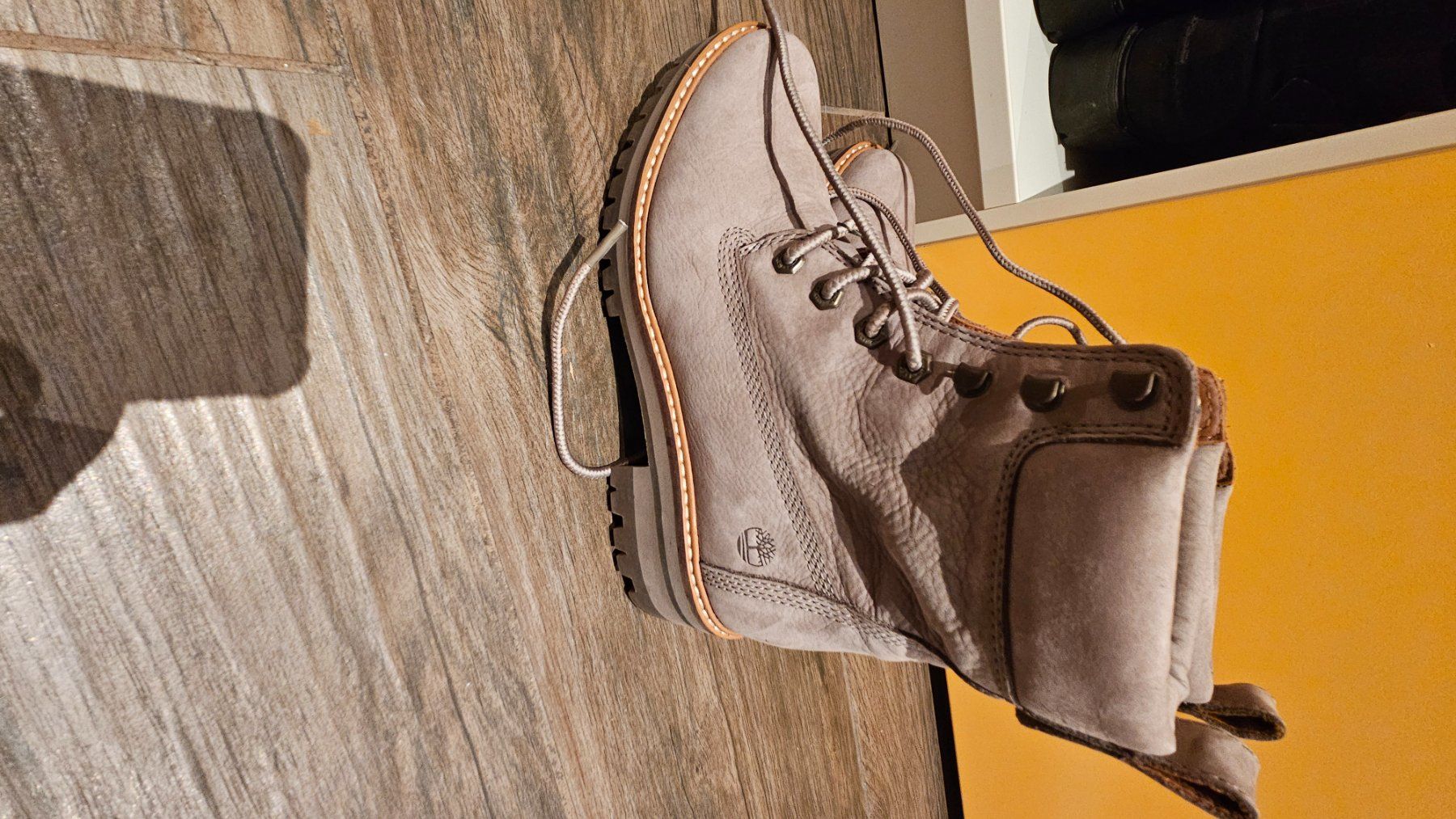 Scarpe da donna: Timberland Boots – Nuovo (secondo la descrizione) da Dietlikon venduto da beapaoli 5