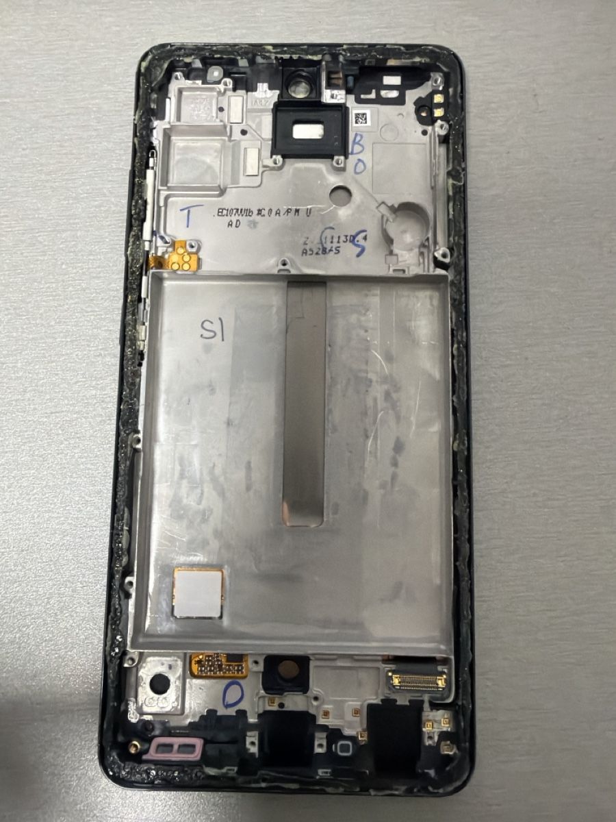 Samsung Telefoni cellulari / Smartphones: Ecran Samsung A52s - casse – Difettoso da Bulle venduto da Nghost 2