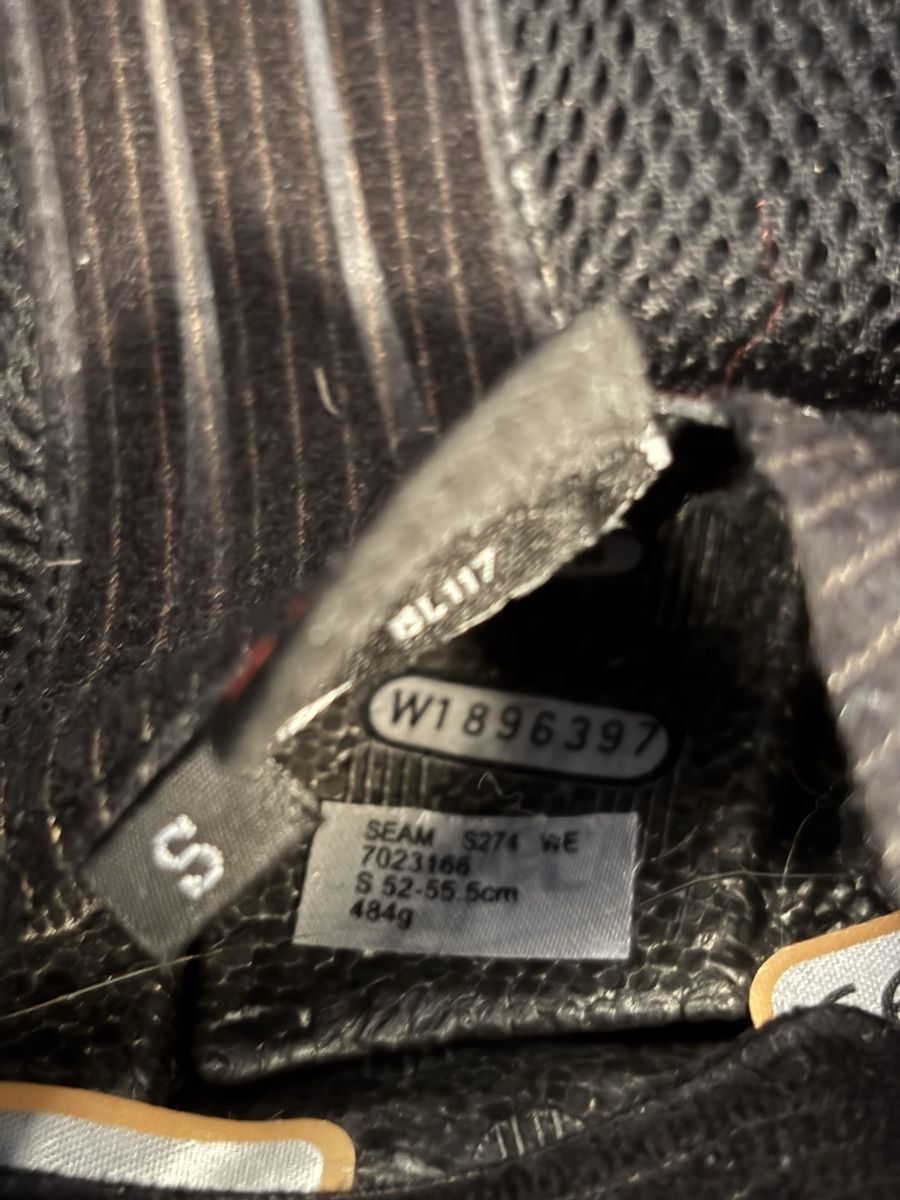 Giro Helme: Skihelm rot – Gebraucht aus Kesswil von Branca-01 3