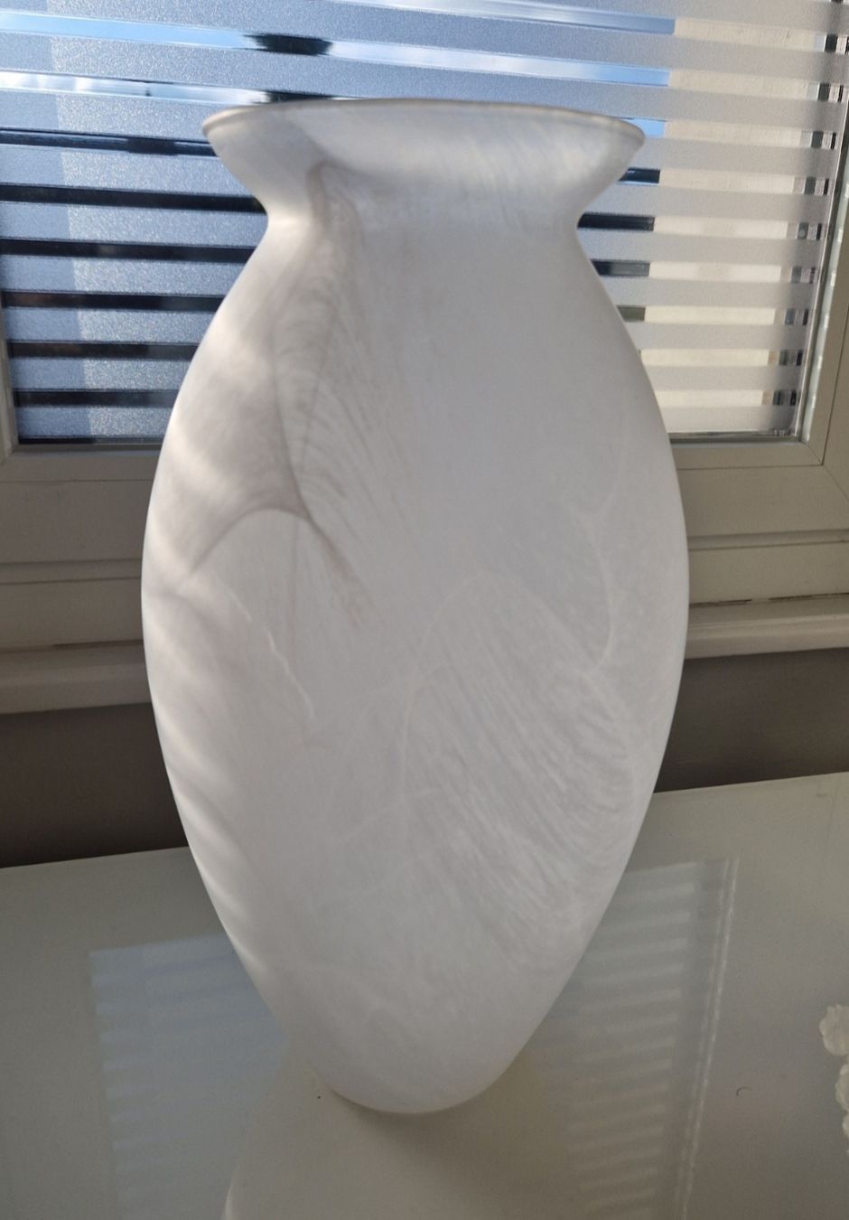 Globus Vase & Récipients: Vase handgefertigt – Neuf (Voir description) à Küsnacht ZH par 2011_