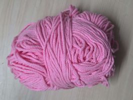 Wollknäuel pink 