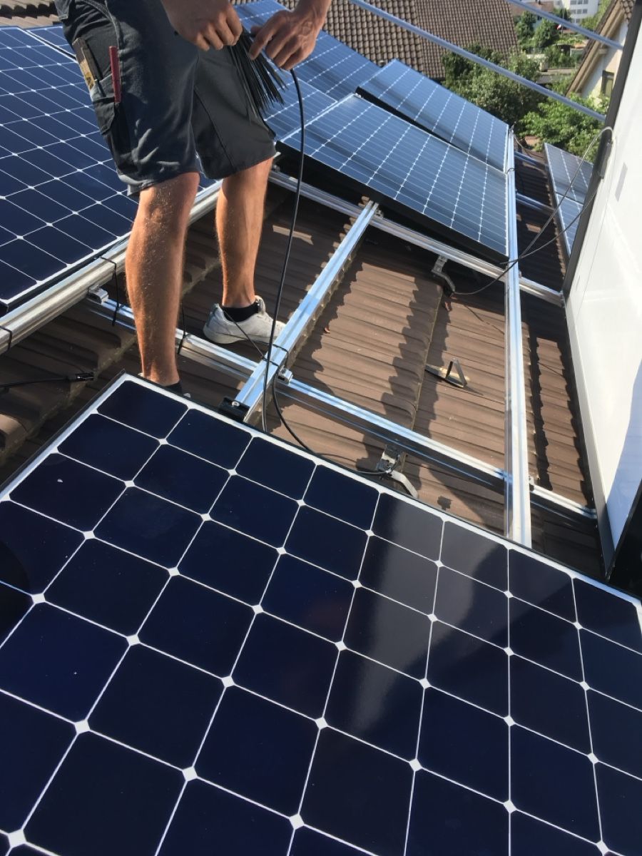Solargeräte und Solarprodukte: Photovoltaik Anlage – Gebraucht aus Jona von Merchandise 3