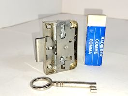 1 Möbelschloss JuNie mit Schlüssel, DM2cm (LOT583#MBS3)