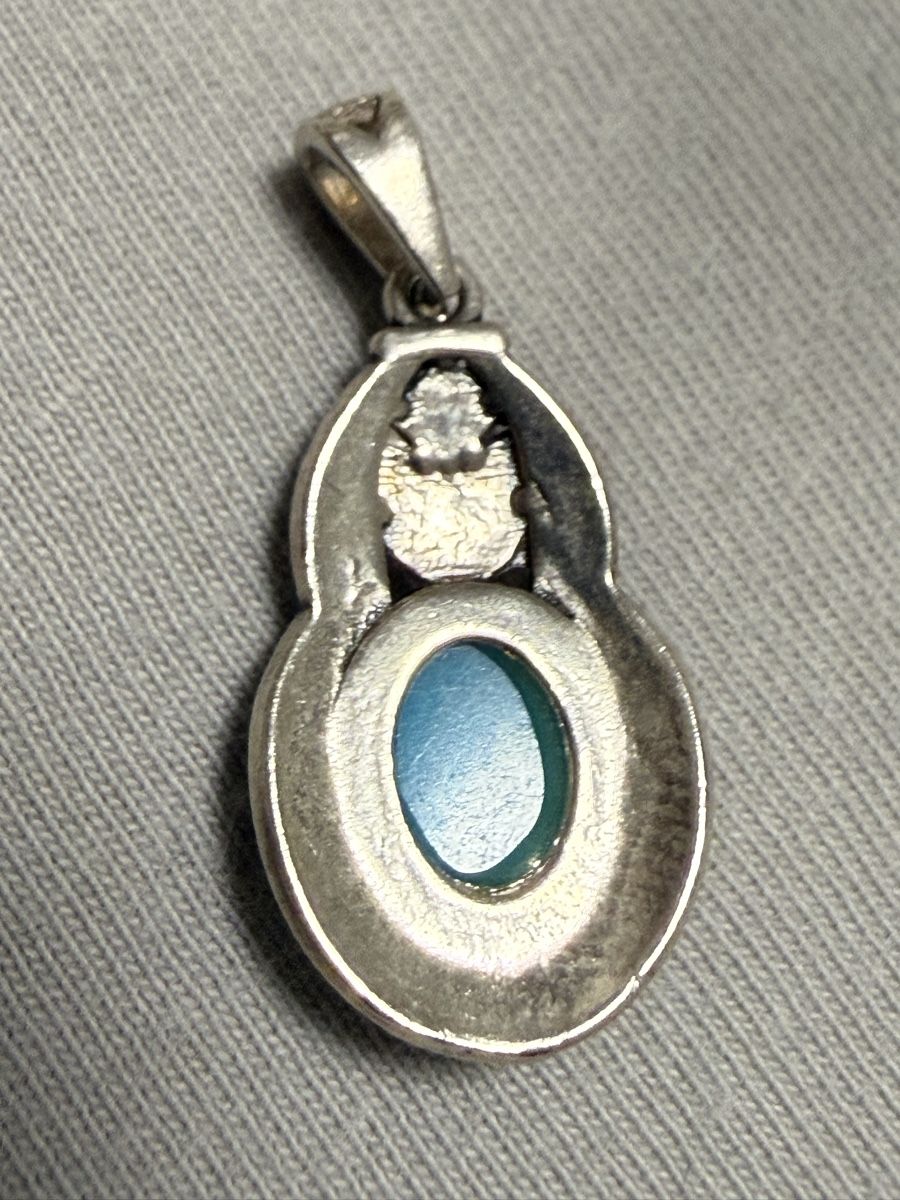 Rimorchi: Anhänger mit blauen Stein – Usato da Oberhof venduto da RealStone 3