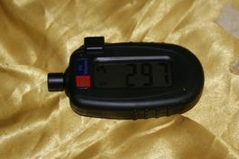 (81) Mini Tacho BMI Z516