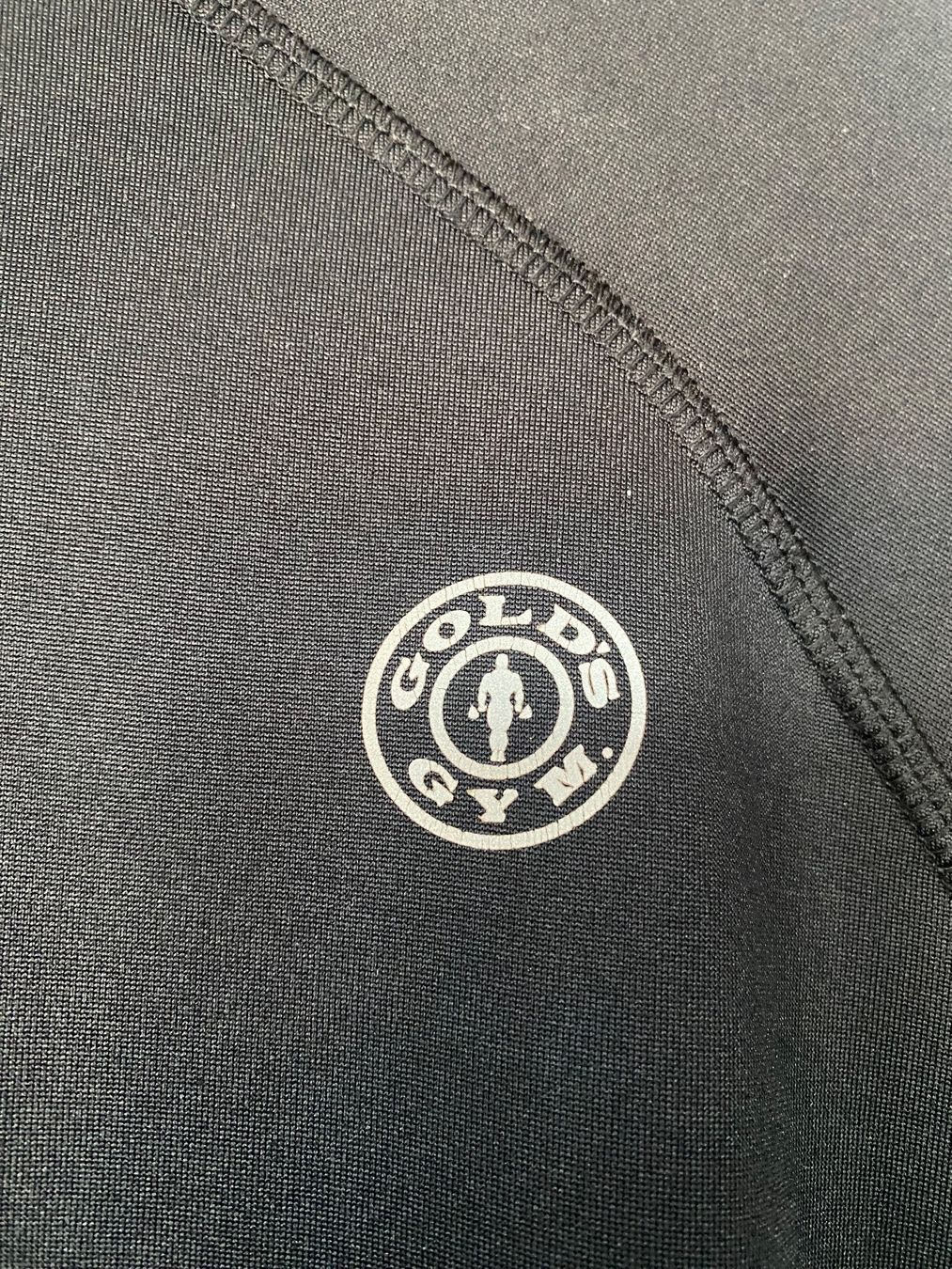 T-shirt: T-shirt gold gym – Usato da Neuchâtel venduto da zib_lzs8