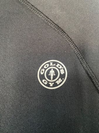 T-shirt gold gym