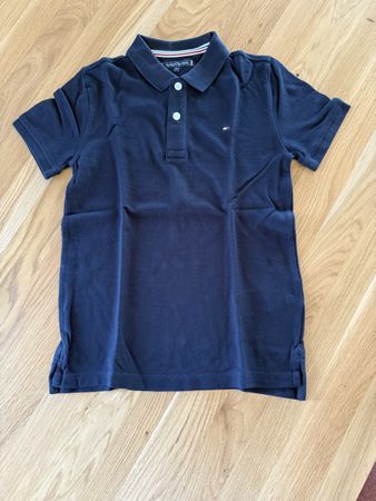 Polo-Shirt Tommy Hilfiger Grösse 140 dunkelblau top Zustand